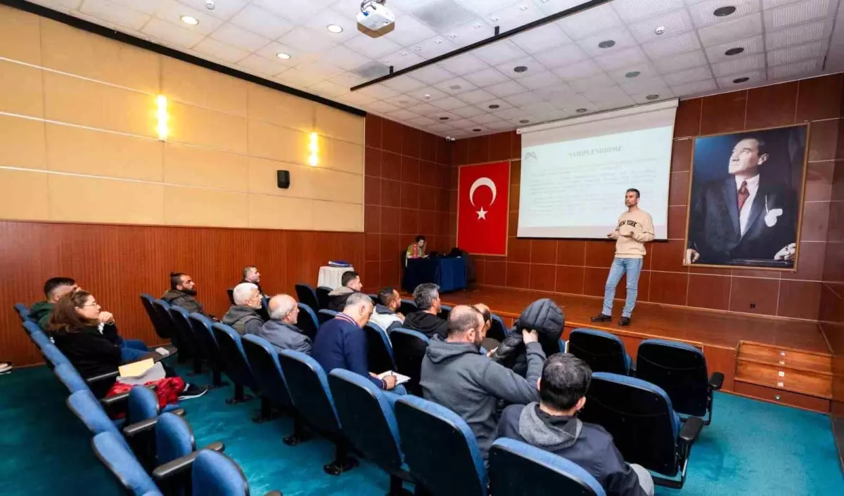 Mersin’de Ev Hayvanları İçin Eğitim Programı Düzenlendi